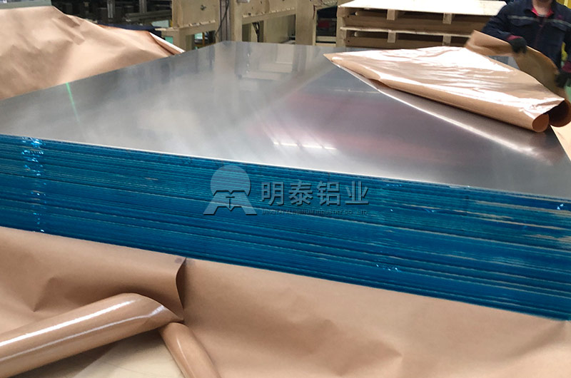 廣東電池托盤用鋁合金板帶規(guī)格有哪些？具體價(jià)格多少